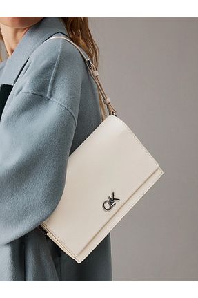 کیف دوشی سفید زنانه Calvin Klein - کد 887090363
