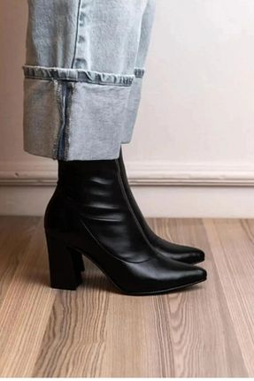 بوت / نیم بوت مشکی زنانه چرم مصنوعی UYEGE - کد 887513452
