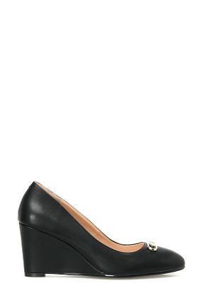 کفش پاشنه بلند پر مشکی زنانه پاشنه متوسط (5-9 سانتی متر) Nine West - کد 826152950