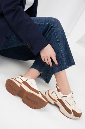 کفش اسنیکر بژ زنانه بند دار SOHO - کد 886457332