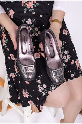 کفش پاشنه بلند کلاسیک طلائی زنانه چرم مصنوعی mikay shoes - کد 889516825