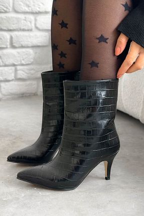 بوت / نیم بوت مشکی زنانه چرم مصنوعی Shoebutik - کد 890455227