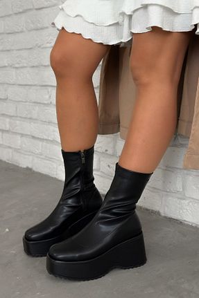 بوت / نیم بوت مشکی زنانه چرم مصنوعی Shoebutik - کد 890454367