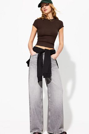 تیشرت قهوه ای زنانه رگولار Bershka - کد 890501759