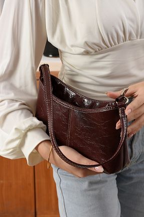 کیف دوشی زرشکی زنانه چرم مصنوعی ESTUTE - کد 890309021