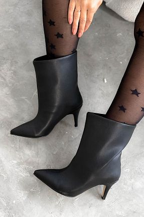 بوت / نیم بوت مشکی زنانه چرم مصنوعی Shoebutik - کد 890455181