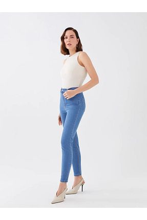 شلوار جین آبی زنانه پاچه تنگ LC Waikiki - کد 891483901