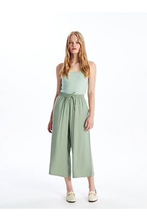 شلوارک و برمودا سبز زنانه Relaxed LC Waikiki - کد 894299403