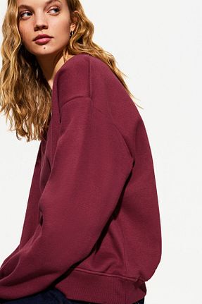 سوئیشرت زرشکی زنانه رگولار Bershka - کد 894590913