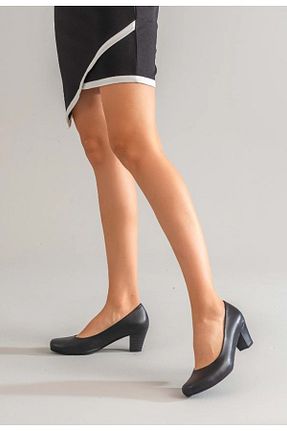 کفش کلاسیک مشکی زنانه چرم مصنوعی KOCAMANLAR - کد 828280924