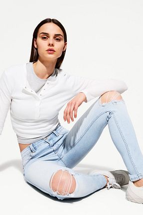 شلوار جین آبی زنانه رگولار Bershka - کد 894591008