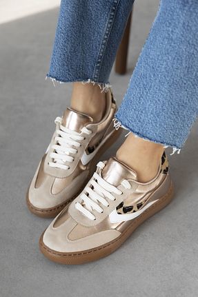 کفش اسنیکر رنگی زنانه بند دار wolk shoes - کد 896620890