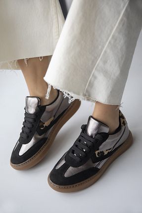کفش اسنیکر متالیک زنانه بند دار wolk shoes - کد 896609104