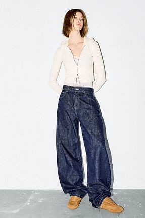 سوئیشرت زنانه اسلیم Bershka - کد 896345715