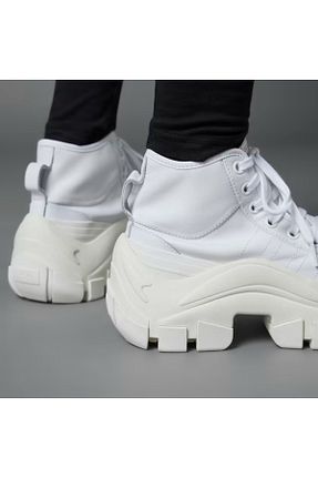 کفش اسنیکر سفید زنانه بند دار adidas - کد 895207441