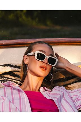عینک آفتابی سفید زنانه UV400 Miu Miu - کد 859769819