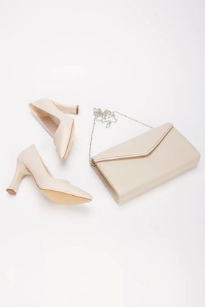 کفش پاشنه بلند کلاسیک بژ زنانه چرم مصنوعی GULT - کد 896040022