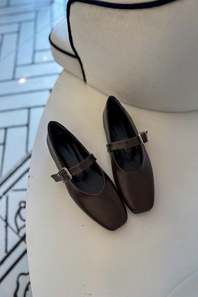 بابت قهوه ای زنانه چرم مصنوعی SHOEBELLAS - کد 897227482