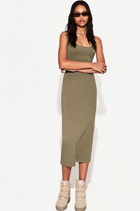 لباس خاکی زنانه بافتنی Bershka - کد 897228229