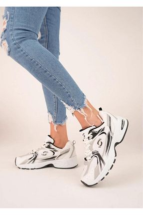 کفش اسنیکر سفید زنانه بند دار shop - کد 897482363