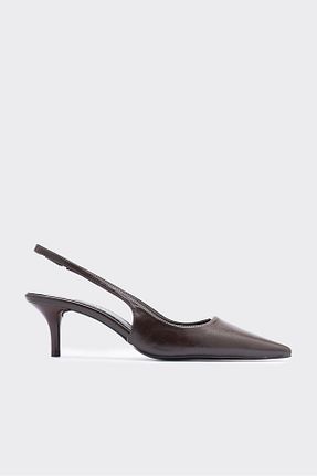 کفش پاشنه بلند کلاسیک قهوه ای زنانه چرم مصنوعی SHOEMARK - کد 897648866