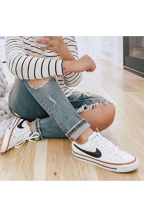 کفش پیاده روی سفید زنانه Nike - کد 898198463