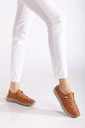 کفش اسنیکر قهوه ای زنانه چرم اصل SUİNS SHOES - کد 897044008