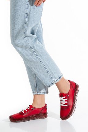 بابت قرمز زنانه چرم خالص MUMELSHOES - کد 898520338