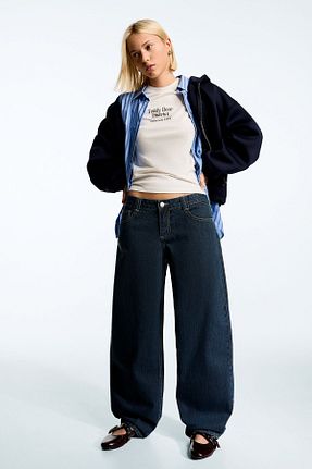 شلوار جین آبی زنانه پاچه پهن Bershka - کد 897226495