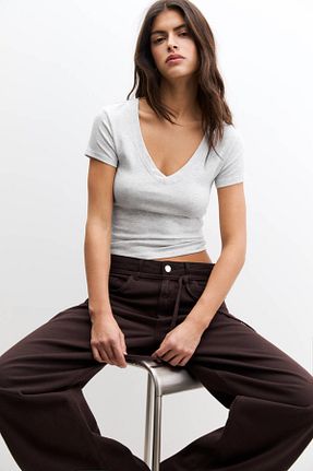 تیشرت طوسی زنانه رگولار Pull & Bear - کد 899305175