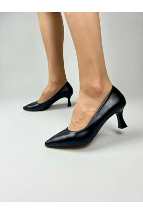 کفش پاشنه بلند کلاسیک مشکی زنانه چرم مصنوعی KAFKASLAR AYAKKABI - کد 899542370