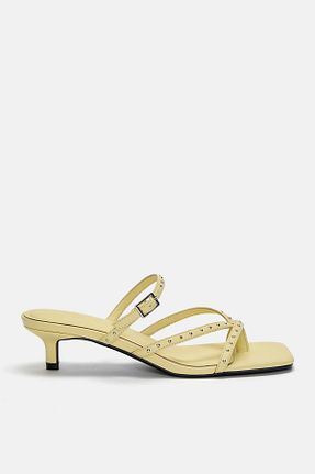 صندل زرد زنانه پاشنه تخت Pull & Bear - کد 899306538
