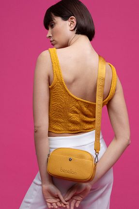 کیف دوشی زرد زنانه چرم مصنوعی United Colors of Benetton - کد 899153571