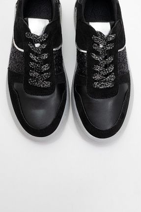 کفش اسنیکر مشکی زنانه بند دار luvishoes - کد 900305034
