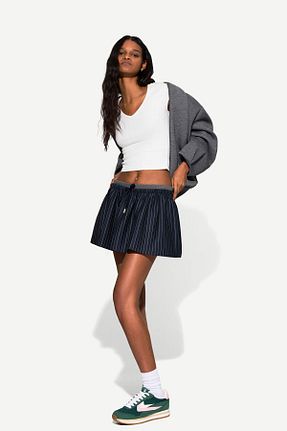 تیشرت قرمز زنانه یقه دگاژه Bershka - کد 901068751