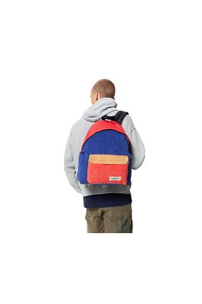کوله پشتی رنگی مردانه سایز متوسط Eastpak - کد 901597759