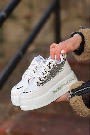 کفش بیرون سفید زنانه چرم مصنوعی LEYDİ SHOES - کد 904045928