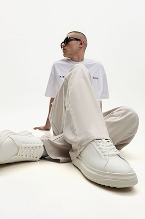 کفش اسنیکر سفید مردانه بند دار Bershka - کد 893312925