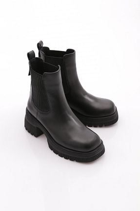 بوت / نیم بوت مشکی زنانه پاشنه ضخیم Dgn - کد 927688196