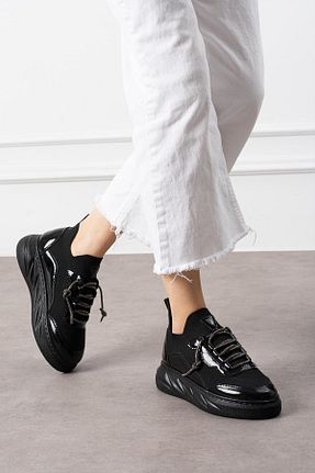 کفش اسنیکر مشکی زنانه بند دار ShoeTek - کد 902682635