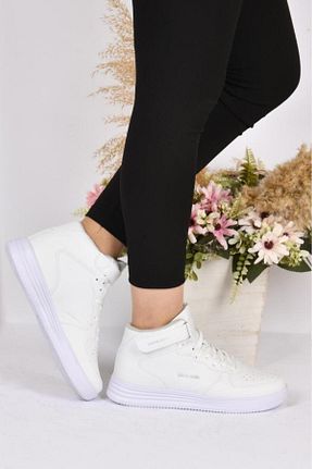 کفش اسنیکر سفید زنانه بند دار Pierre Cardin - کد 449607753