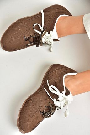 کفش اسنیکر قهوه ای زنانه بند دار Fox Shoes - کد 902080587