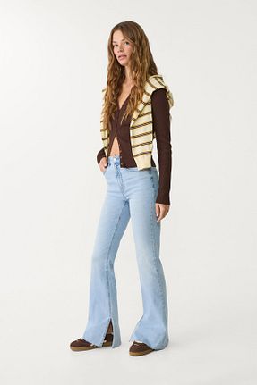 شلوار جین آبی زنانه پاچه اسپانیولی Stradivarius - کد 269554925