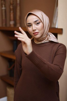 روسری بژ ساتن Silk Home - کد 902237048