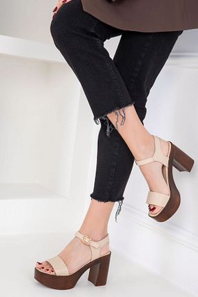کفش پاشنه بلند کلاسیک بژ زنانه چرم مصنوعی SOHO - کد 900634695