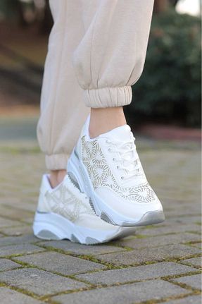 کفش بیرون سفید زنانه چرم مصنوعی LEYDİ SHOES - کد 902972346