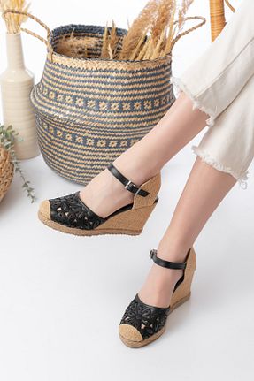 کفش پاشنه بلند پر مشکی زنانه پاشنه متوسط (5-9 سانتی متر) Egepass - کد 904435578
