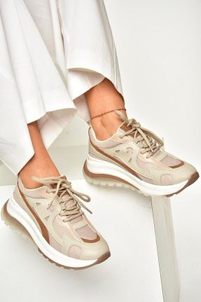 کفش اسنیکر قهوه ای زنانه بند دار Fox Shoes - کد 904044532