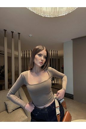 بلوز قهوه ای زنانه ساده Ellen - کد 904216233