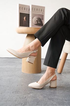 کفش پاشنه بلند کلاسیک بژ زنانه چرم lavishoes - کد 901841257